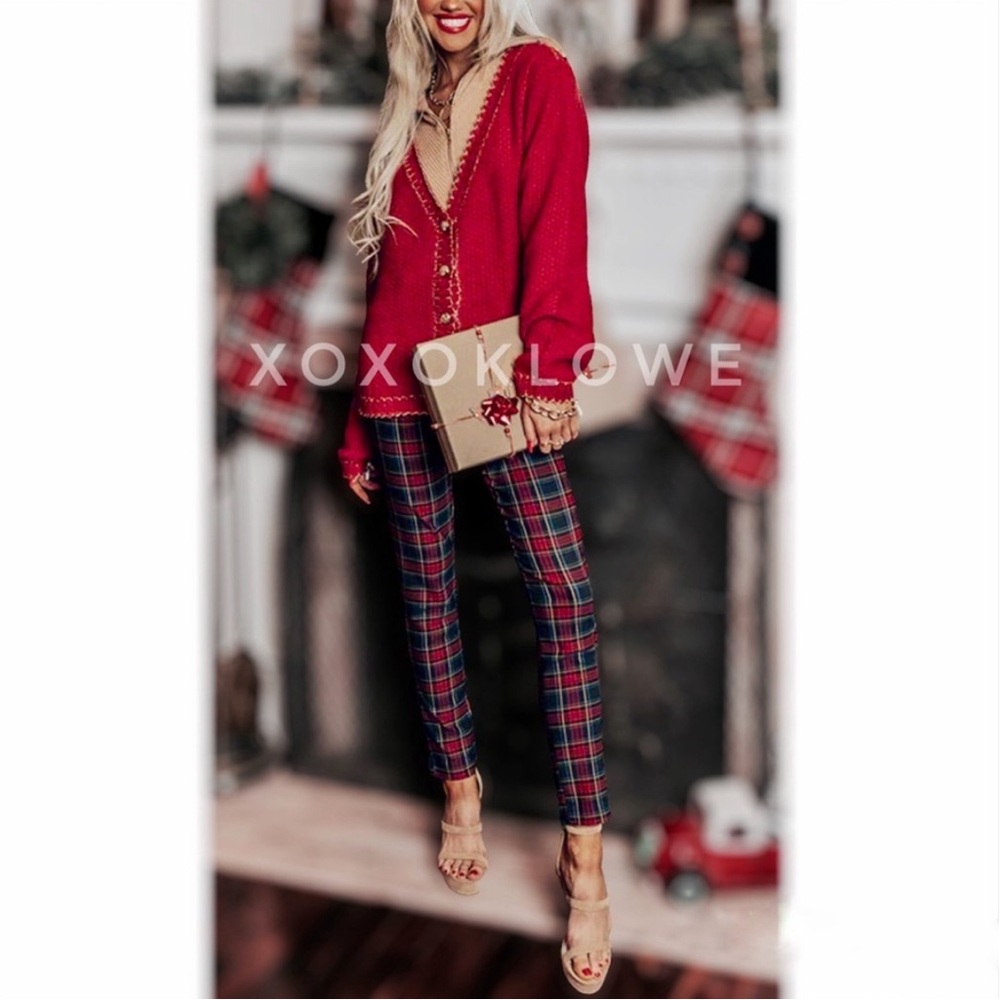 Red Sweater, Button-Front, Statement,  Gold Buttons & Sparkly Gold Trim, NWT, M - Picture 4 of 8